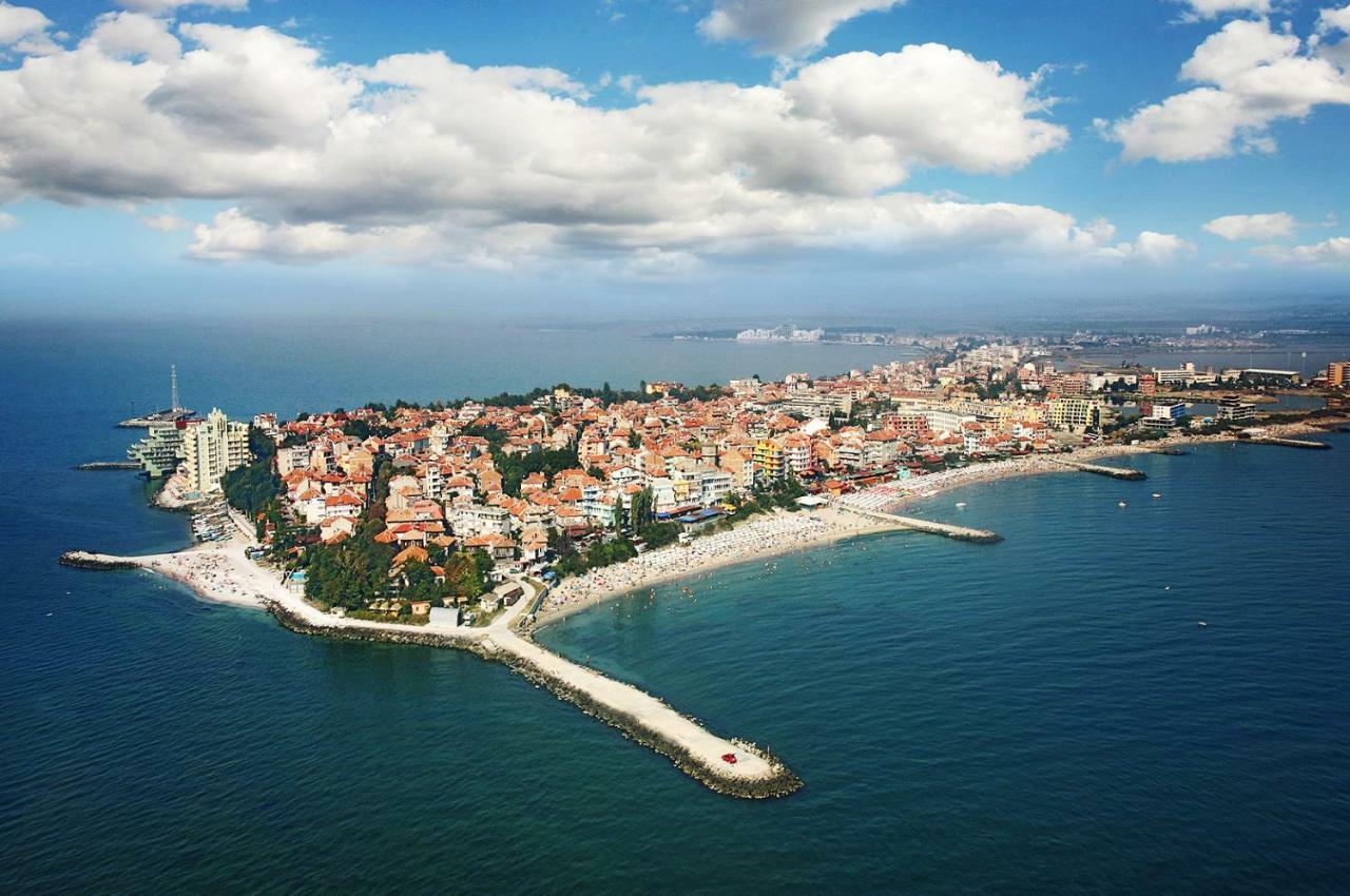 Santa Maria Apartment Pomorie Exterior photo